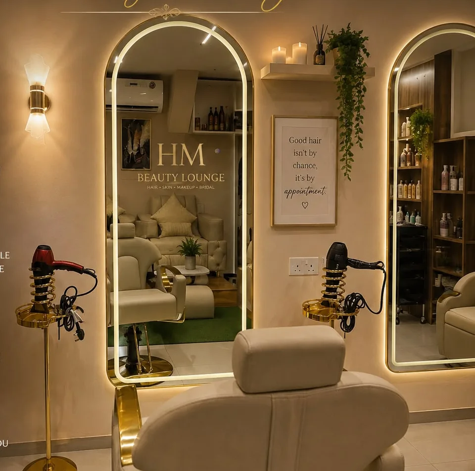 Haircut and styling room at HM Beauty Lounge
